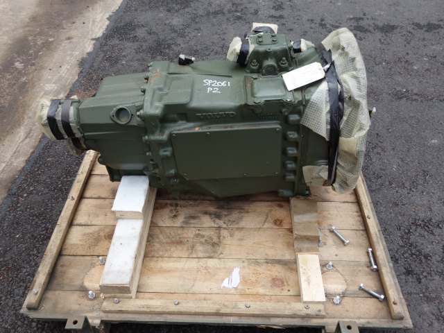 Ex Military - 14025 – Reconditioned Volvo gearbox for FL12
